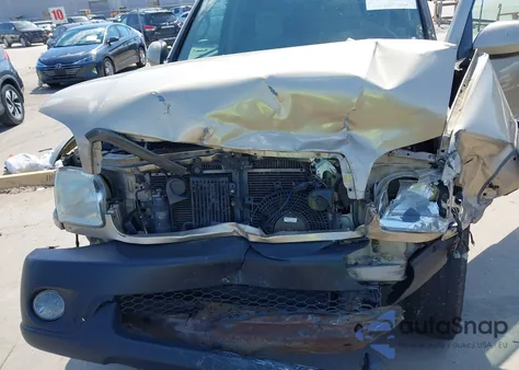 2003 Toyota Sequoia Sr5 V8 from USA, damaged, VIN 5TDZT34A23S175970